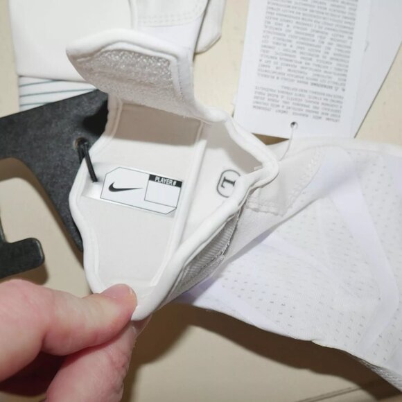 Nike Alpha Huarache Edge Batting Baseball Gloves Unisex Adult Size L White NWT - Picture 3 of 4